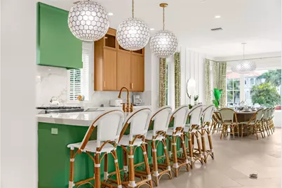 551 S Washington Drive, Sarasota, FL 34236 - Photo 8