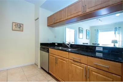 1064 N Tamiami Trail #1209, Sarasota, FL 34236 - Photo 14