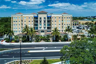 1064 N Tamiami Trl, Sarasota, FL 34236 - Photo 2