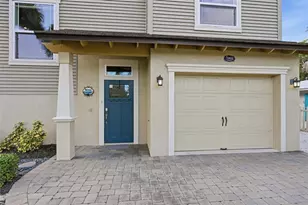 7002 Marina Dr, Holmes Beach, FL 34217 - Photo 32