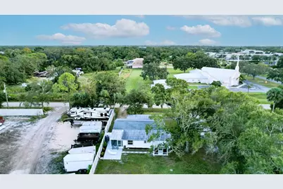 3323 58th Avenue E, Bradenton, FL 34203 - Photo 44