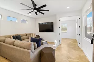 11519 Sweet Flag Dr, Lakewood Ranch, FL 34202 - Photo 10