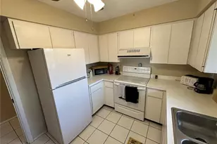 3500 El Conquistador Pkwy, Bradenton, FL 34210 - Photo 12