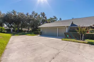 3401 Avenida Madera, Bradenton, FL 34210 - Photo 2