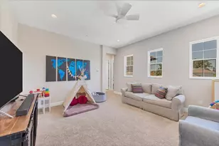 1614 Bay Rd, Sarasota, FL 34239 - Photo 30