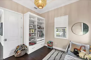 1614 Bay Rd, Sarasota, FL 34239 - Photo 28