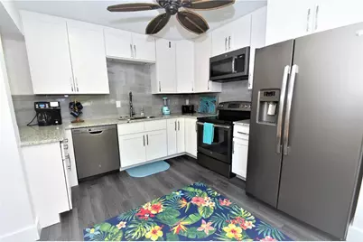 1647 Brookhouse Court #BR146, Sarasota, FL 34231 - Photo 4