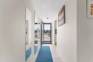 3915 Lake Bayshore Dr, Bradenton, FL 34205 - Photo 2