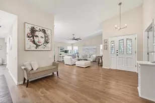 7768 Fairway Woods Dr, Sarasota, FL 34238 - Photo 6