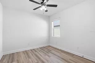 17333 Savory Mist Cir, Lakewood Ranch, FL 34211 - Photo 18