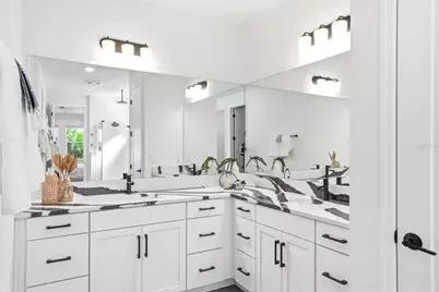 17333 Savory Mist Circle, Lakewood Ranch, FL 34211 - Photo 8