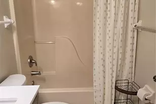 1215 6th St W, Bradenton, FL 34205 - Photo 12