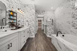 7892 Mainsail Ln, Sarasota, FL 34240 - Photo 24