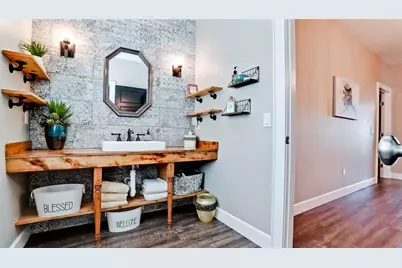 2111 51st Boulevard E, Bradenton, FL 34208 - Photo 76