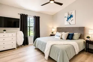 2403 Brigadoon Dr, Clearwater, FL 33759 - Photo 14