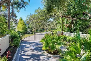 3930 Elysian Woods Ln, Sarasota, FL 34231 - Photo 44