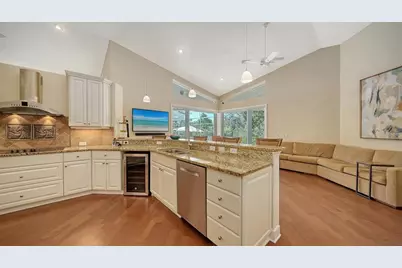 3930 Elysian Woods Lane, Sarasota, FL 34231 - Photo 20
