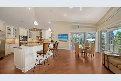 3930 Elysian Woods Lane, Sarasota, FL 34231 - Photo 16