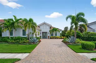 8217 Pavia Way, Bradenton, FL 34202 - Photo 6