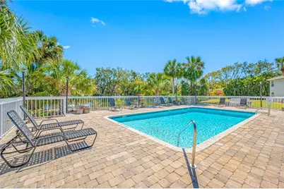 8122 45th Court E #7, Sarasota, FL 34243 - Photo 14