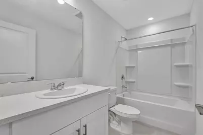 16556 Bergamo Place, Lakewood Ranch, FL 34211 - Photo 26