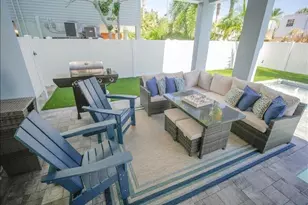 2305 Avenue C, Bradenton Beach, FL 34217 - Photo 40