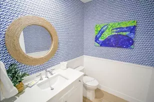 2305 Avenue C, Bradenton Beach, FL 34217 - Photo 16