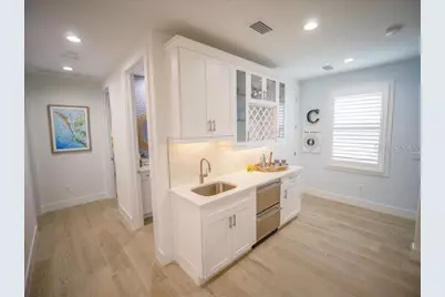 2305 Avenue C, Bradenton Beach, FL 34217 - Photo 14