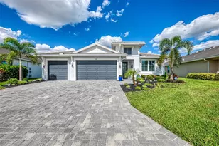 560 Mistiflower Cir, Nokomis, FL 34275 - Photo 56