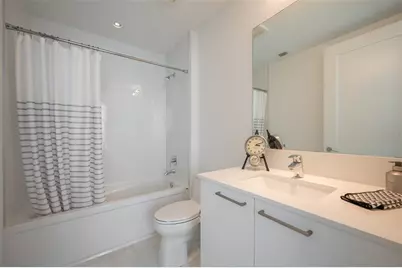 111 S Pineapple Avenue #1013, Sarasota, FL 34236 - Photo 24