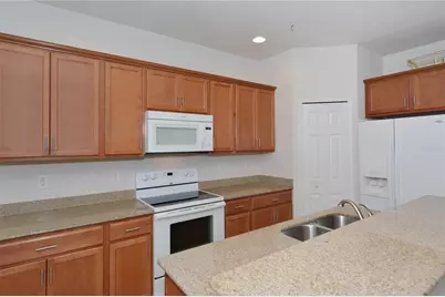 7930 Moonstone Drive #3-102, Sarasota, FL 34233 - Photo 12