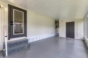 6710 36th Ave E, Palmetto, FL 34221 - Photo 4