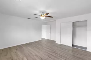 2544 Orsova Way, Sarasota, FL 34231 - Photo 24