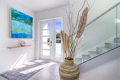2585 Clematis Street, Sarasota, FL 34239 - Photo 6