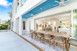 2585 Clematis St, Sarasota, FL 34239 - Photo 56