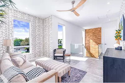 2585 Clematis Street, Sarasota, FL 34239 - Photo 30