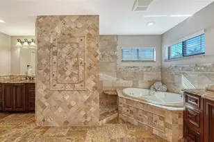 595 Bowsprit Ln, Longboat Key, FL 34228 - Photo 26