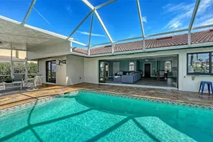 595 Bowsprit Ln, Longboat Key, FL 34228 - Photo 32