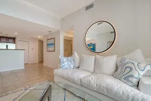 800 N Tamiami Trail, Sarasota, FL 34236 - Photo 12