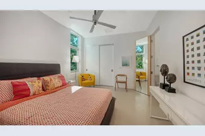 251 Cedar Park Circle, Sarasota, FL 34242 - Photo 42