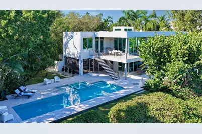 251 Cedar Park Circle, Sarasota, FL 34242 - Photo 70