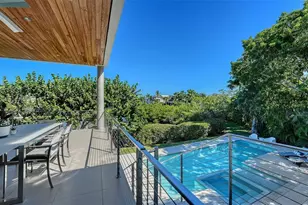 251 Cedar Park Cir, Sarasota, FL 34242 - Photo 52