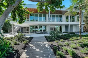 251 Cedar Park Cir, Sarasota, FL 34242 - Photo 64