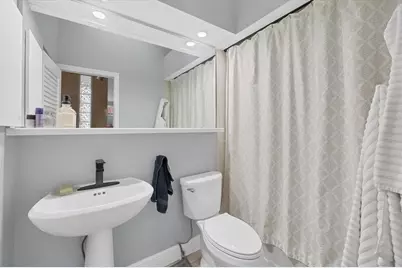 200 Cocoanut Avenue #7, Sarasota, FL 34236 - Photo 8