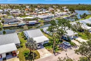 4821 Mt Vernon Dr, Bradenton, FL 34210 - Photo 1