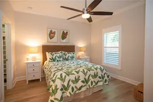 5819 Cavano Dr, Sarasota, FL 34231 - Photo 20