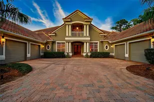 854 Macewen Dr, Osprey, FL 34229 - Photo 2