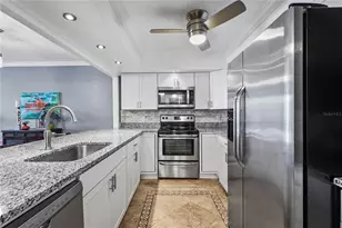 101 S Gulfstream Ave, Sarasota, FL 34236 - Photo 4