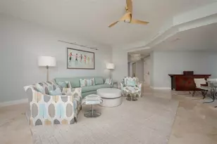 2050 Benjamin Franklin Dr, Sarasota, FL 34236 - Photo 10