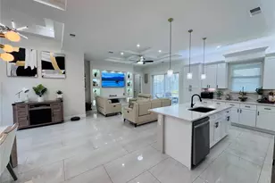 528 Jacaranda Pkwy E, Cape Coral, FL 33909 - Photo 12